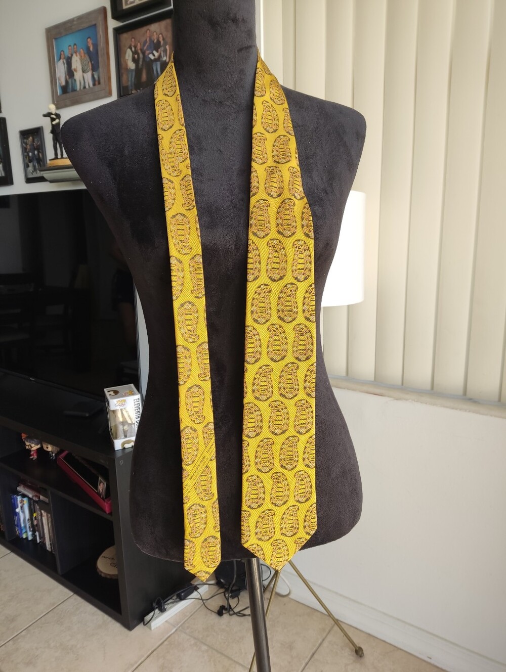 Vintage 90s Ermenegildo Zegna Disegno Esclusivo Collezione Silk Linen Tie